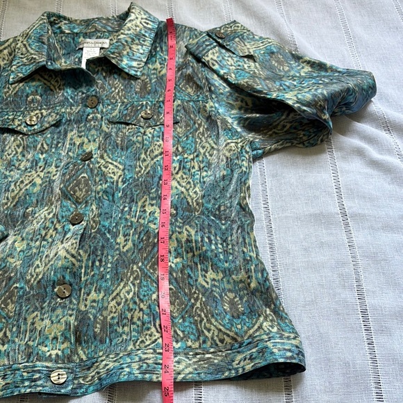 Draper’s and Damon’s Lightweight and Relaxed Fit Jacket. - Picture 9 of 10